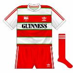 1984-86 Away:
First away kit, essentially the same as the home but with the green and red parts swapping places. 1984-86 Away:
First away kit, essentially the same as the home but with the green and red parts swapping places.
